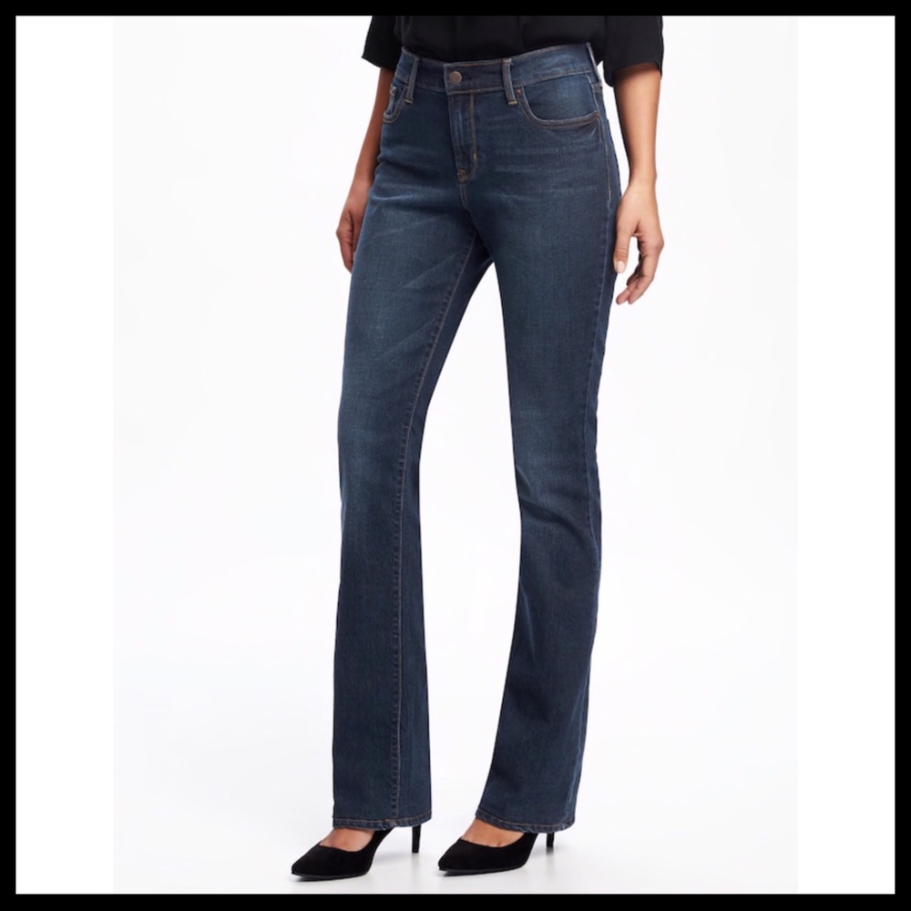 Old Navy▪️Slim Boot Cut Jeans▪️Flirt Style